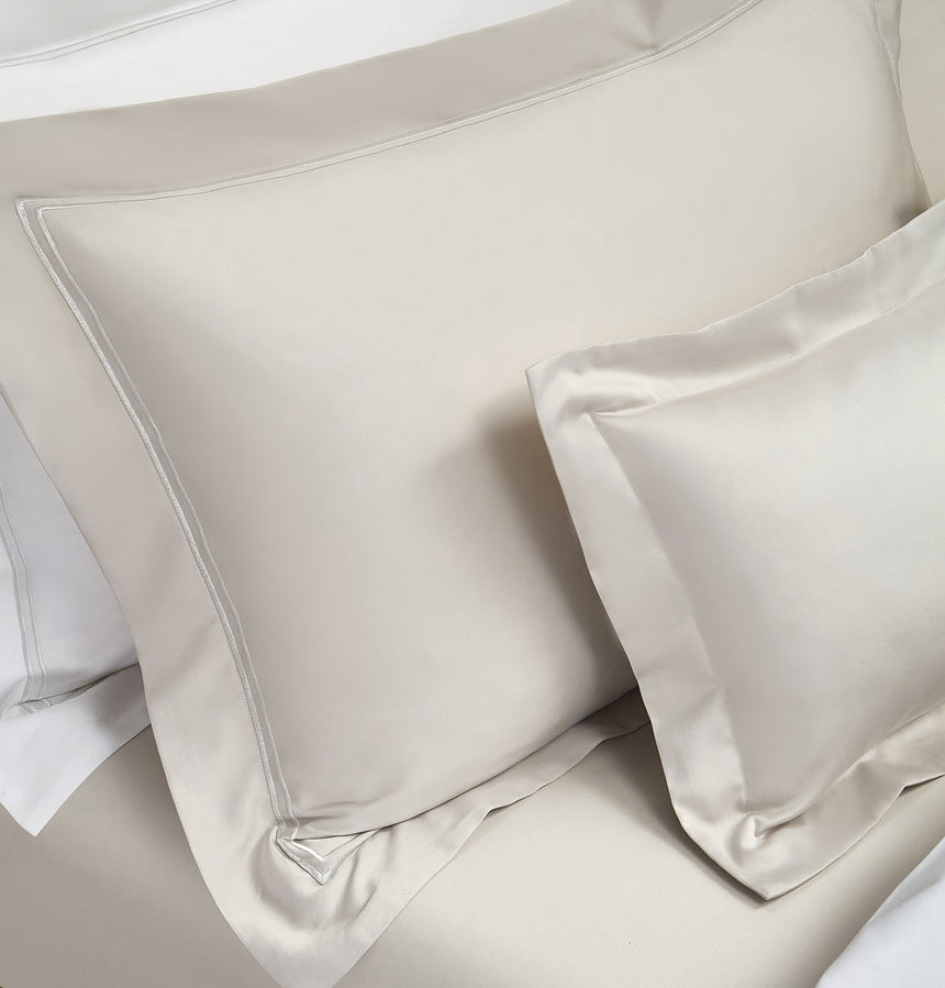 Egyptian Cotton (Three Line Top Stitch) Bedset - Porcelain - Super King