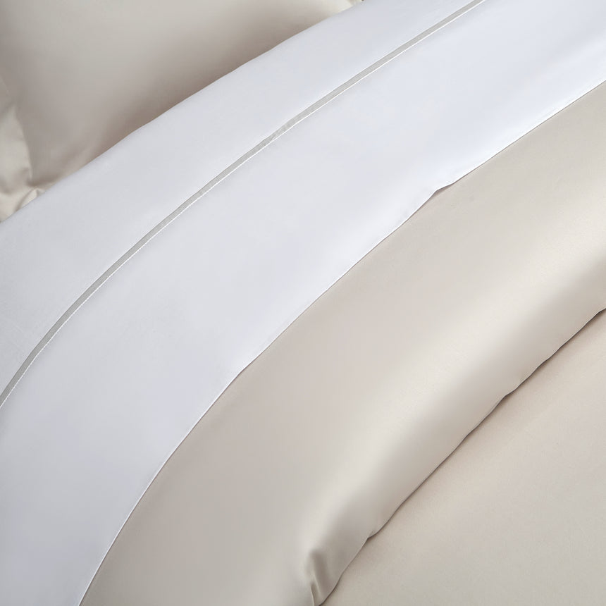 Egyptian Cotton (Three Line Top Stitch) Bedset - Porcelain - Super King